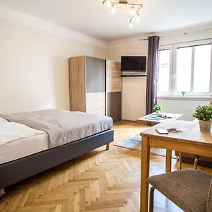 Kroellgasse I Contactless Check-in Daire Viyana